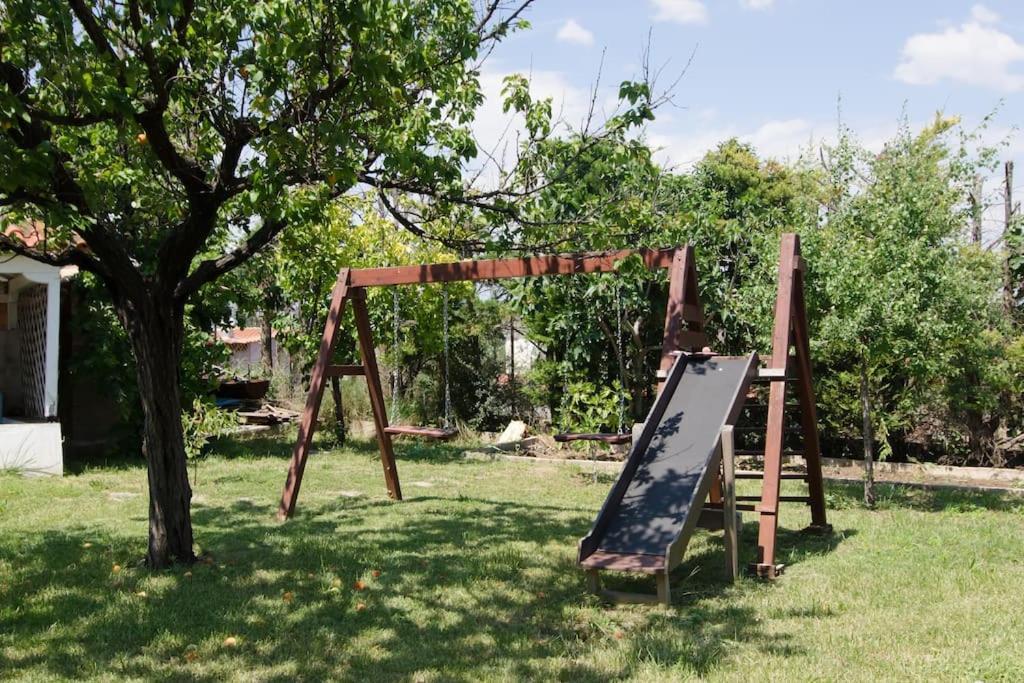 Вилла Wonderful House With Private Garden Флогита Экстерьер фото