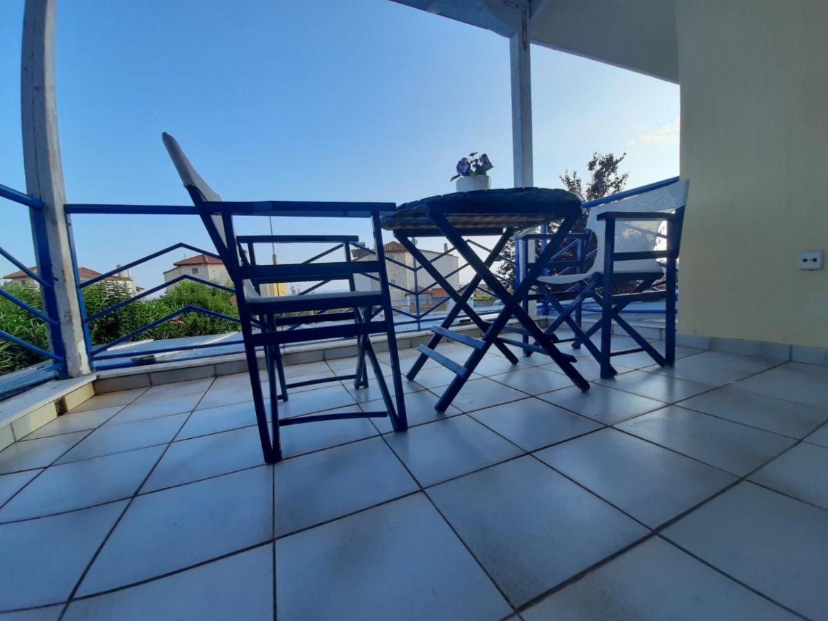 Вилла Wonderful House With Private Garden Флогита Экстерьер фото