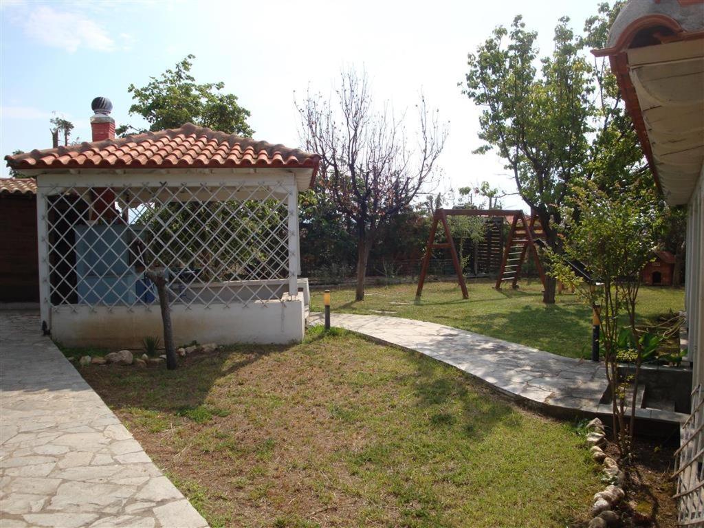 Вилла Wonderful House With Private Garden Флогита Экстерьер фото