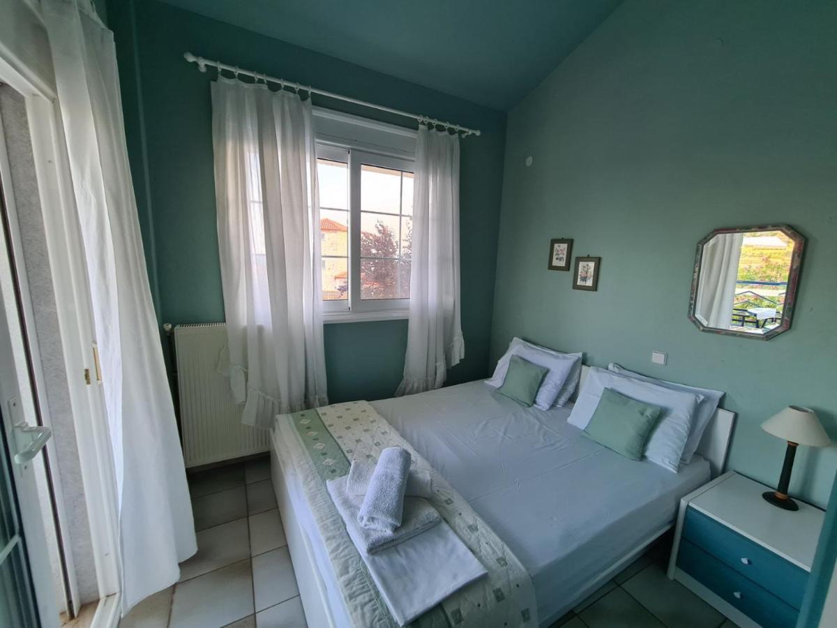 Вилла Wonderful House With Private Garden Флогита Экстерьер фото